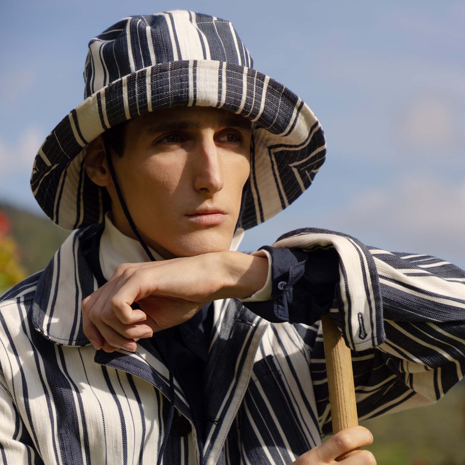 Garden Hat in Navy & Off-White Stripe – Rovi Lucca